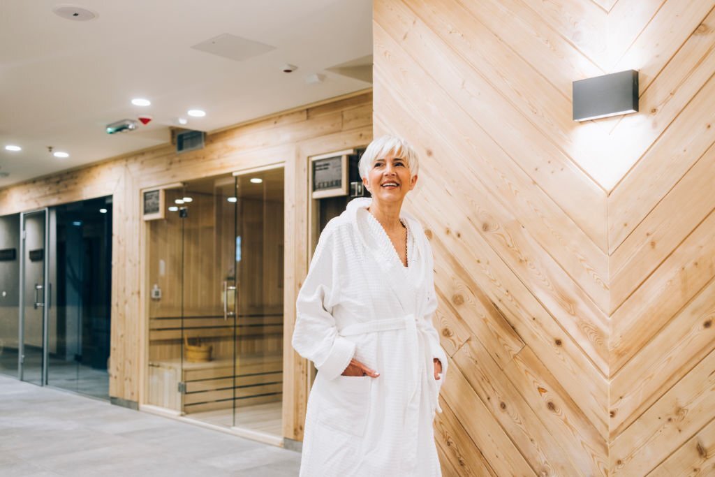 강남풀싸롱-사장님